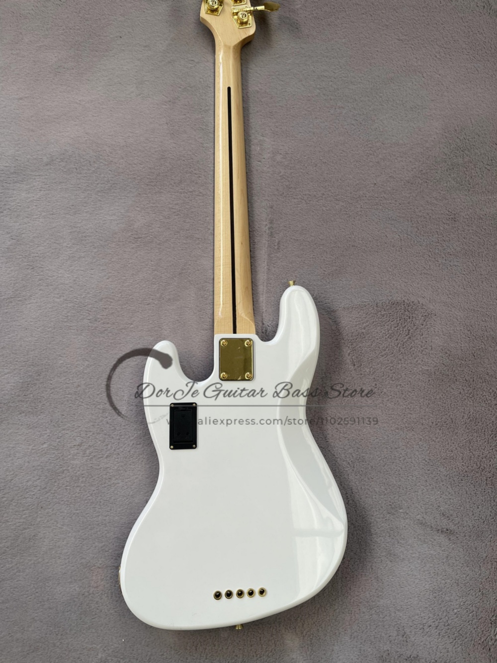 Basso bianco a 5 corde, ponte  - Bass Guitar Fretless recensione e prezzo