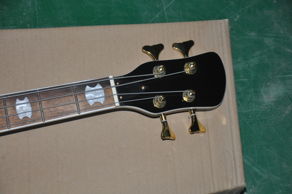 Basso elettrico a 4 corde pers - Bass Guitar Fretless recensione e prezzo