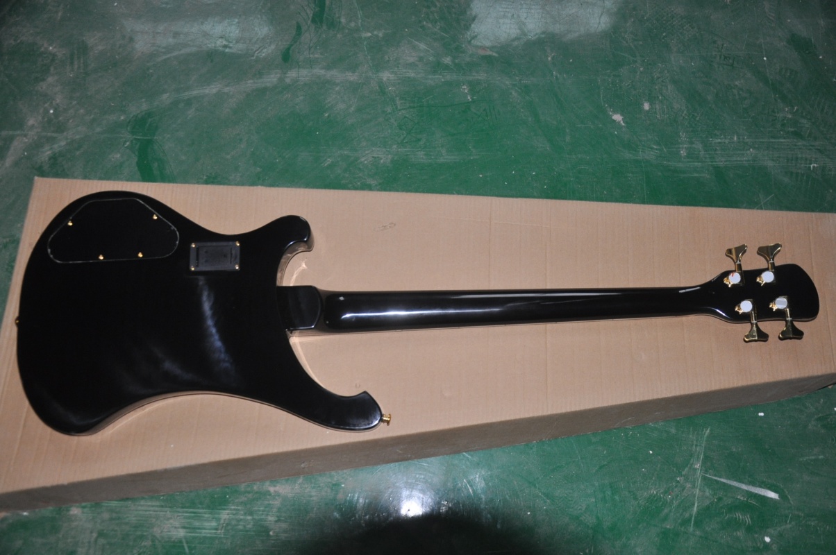 Basso elettrico a 4 corde pers - Bass Guitar Fretless recensione e prezzo