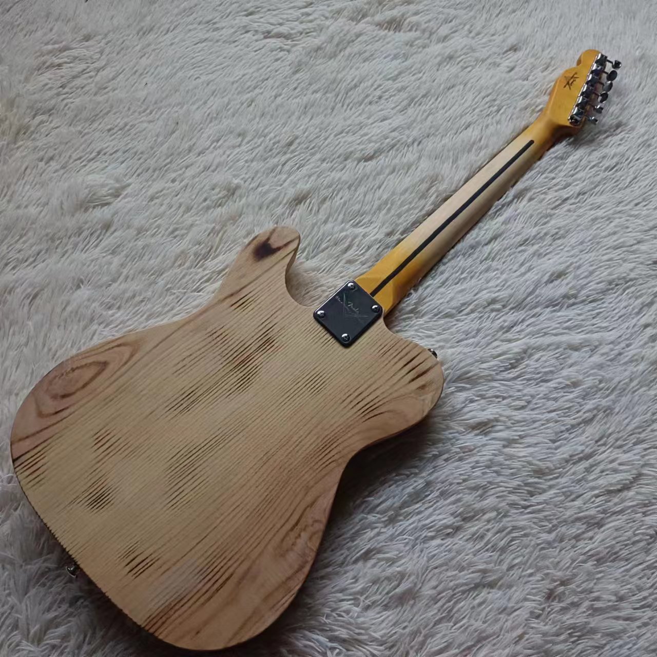 Fabbrica Cinese Produce Chitar - Bass Guitar Fretless recensione e prezzo