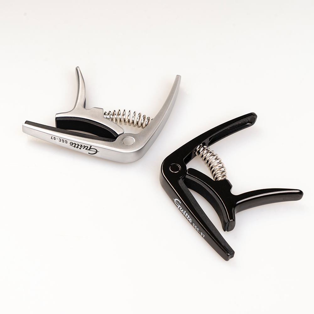 GUITTO GGC-07 Ukulele Capo Qui - Musical Instrument Dulcimer recensione e prezzo